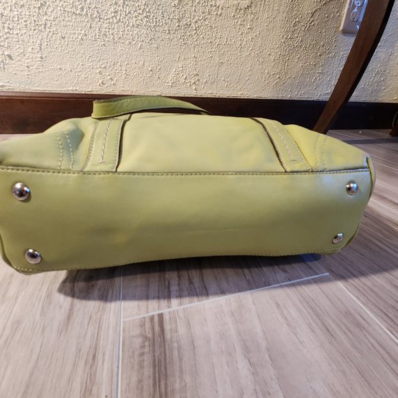 Coach Gallery East/West Green Leather Tote Bag Purse - Picture 7 of 12